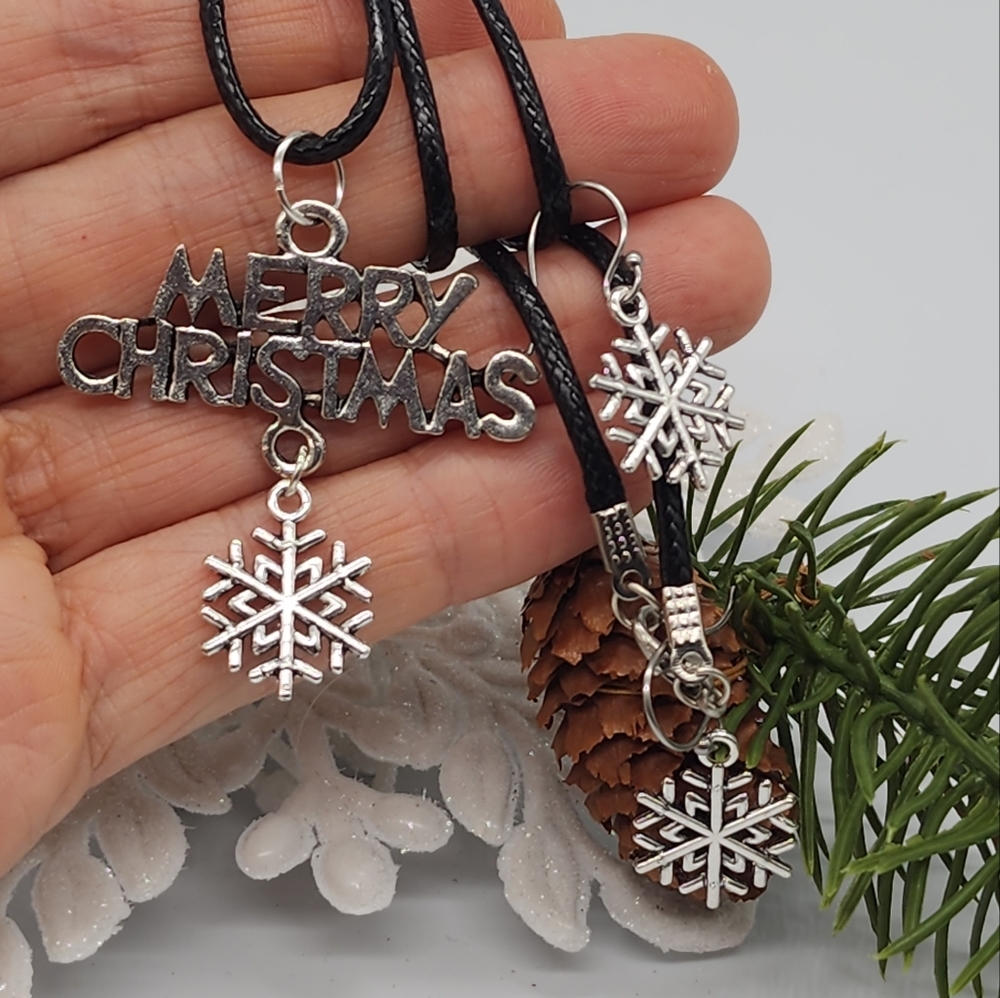 ❤️ Merry Christmas Necklace Set Silver Snowflakes Earrings Black Cord